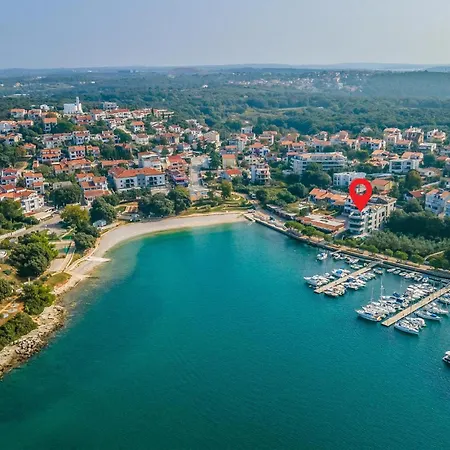 Apartament Cozy In *