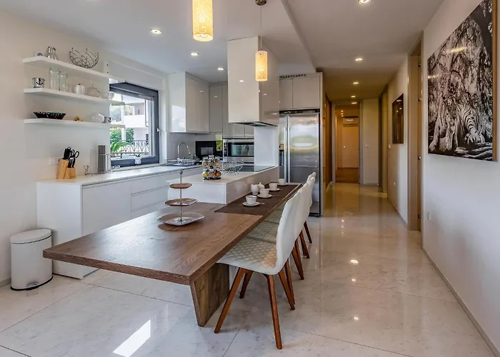 Cozy In Апартаменты Пула